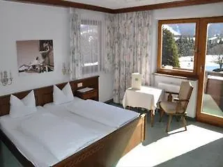 Gartenhotel Toni Hotel 3*