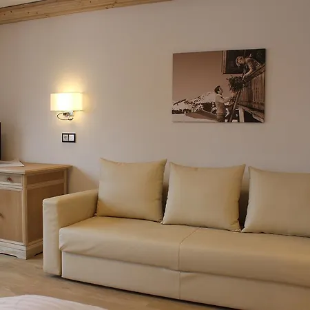 Hotel Gartenhotel Toni 3*